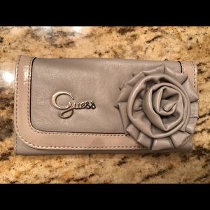 Guess Putty Wallet